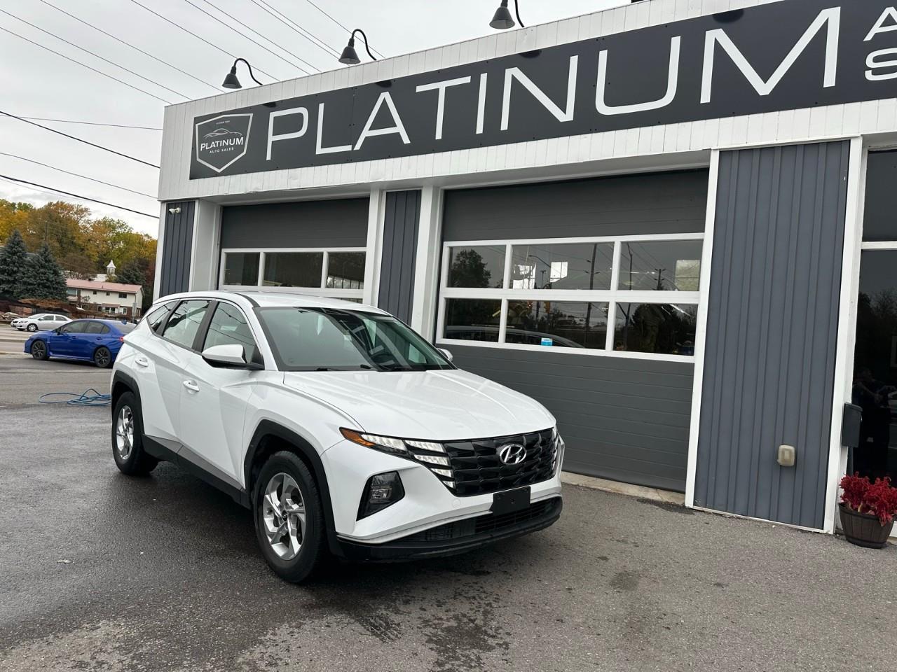 2022 Hyundai Tucson Essential Photo0