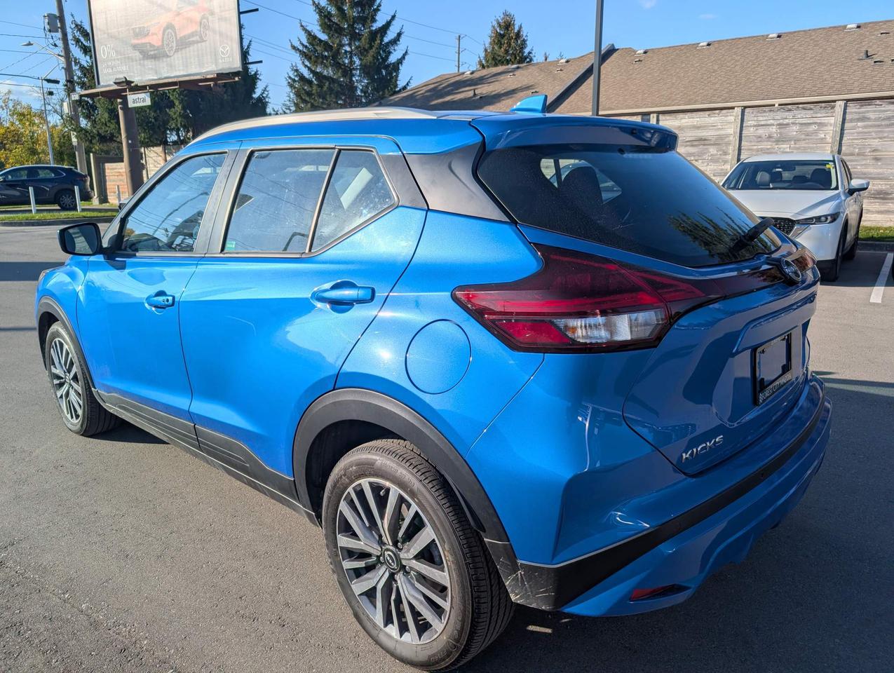 2024 Nissan Kicks SV Photo2