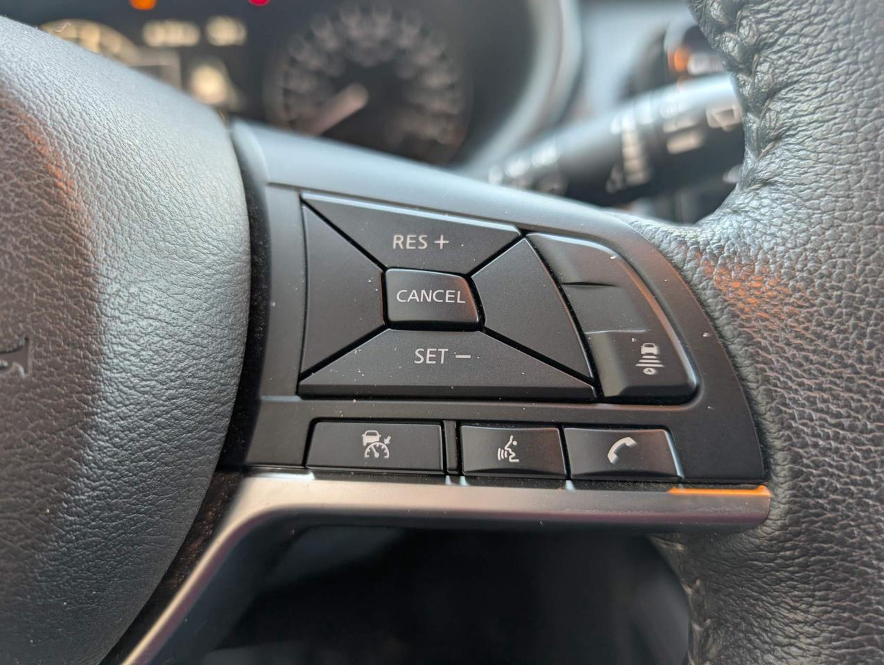 2024 Nissan Kicks SV Photo