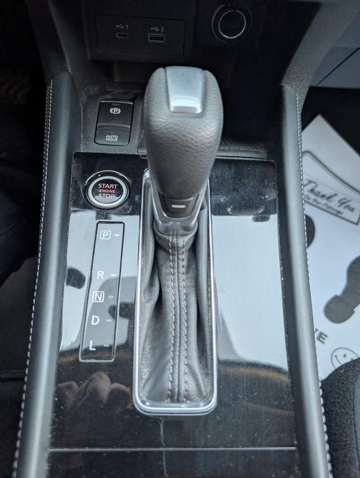 2024 Nissan Kicks SV Photo