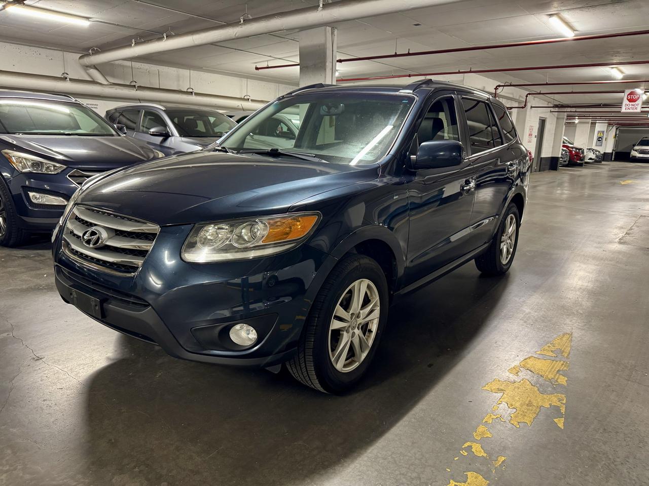 2012 Hyundai Santa Fe Limited w/Navi Photo2