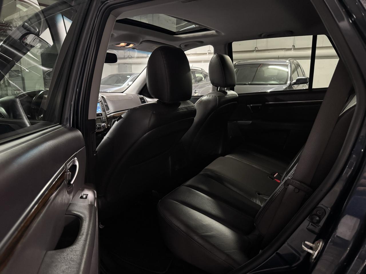 2012 Hyundai Santa Fe Limited w/Navi Photo