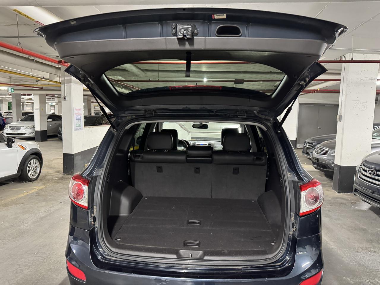 2012 Hyundai Santa Fe Limited w/Navi Photo