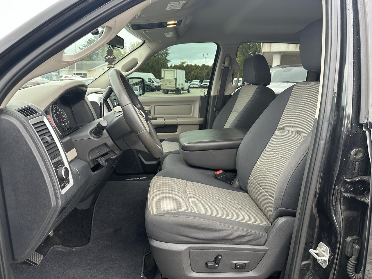 2009 Dodge Ram 1500 SLT Photo