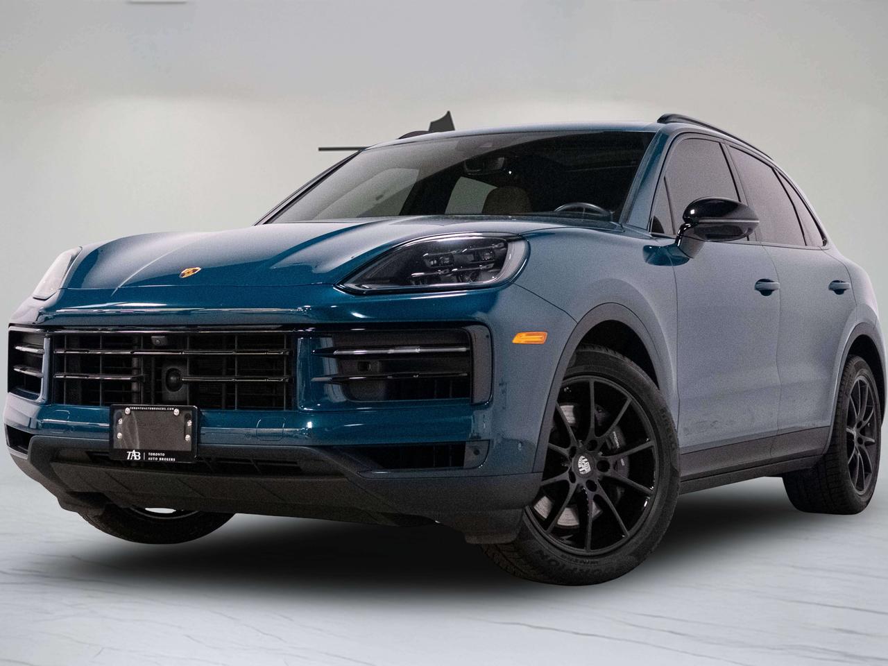 2024 Porsche Cayenne PREMIUM PLUS | DOUBLE DISPLAY | BURMESTER | 20 IN Photo2