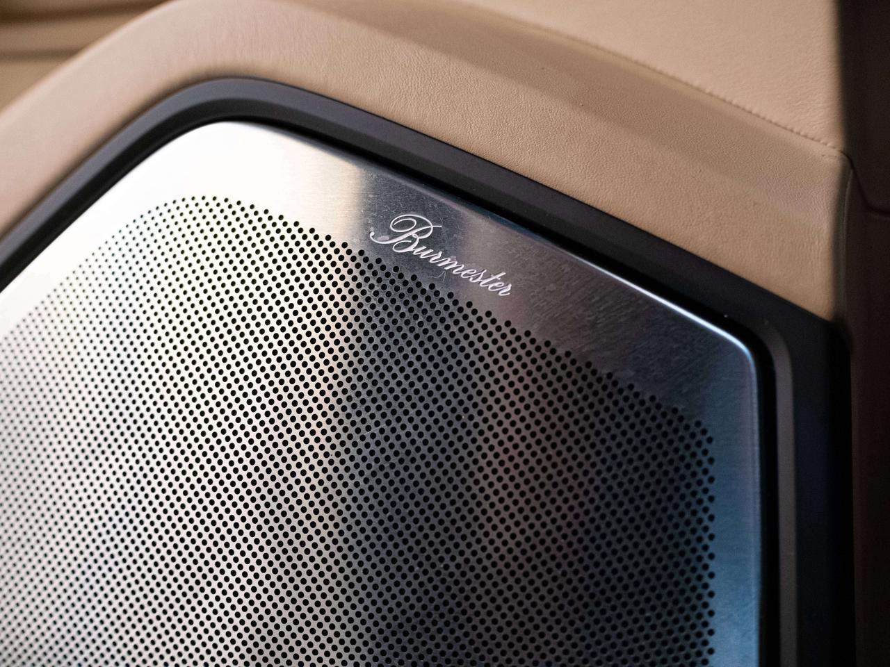 2024 Porsche Cayenne PREMIUM PLUS | DOUBLE DISPLAY | BURMESTER | 20 IN Photo