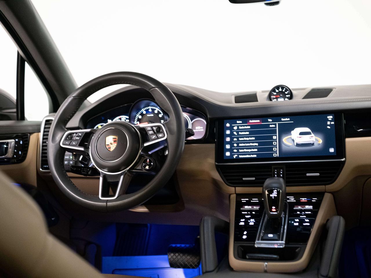 2023 Porsche Cayenne PREMIUM PLUS PKG | BOSE | 21 IN Photo
