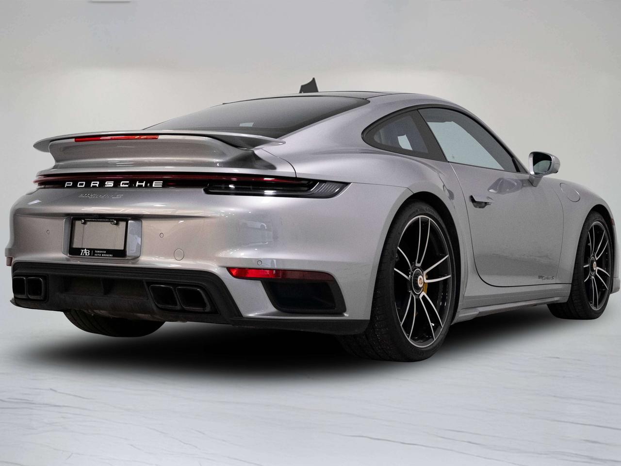 2022 Porsche 911 TURBO S | PREMIUM PLUS | 20 IN Photo