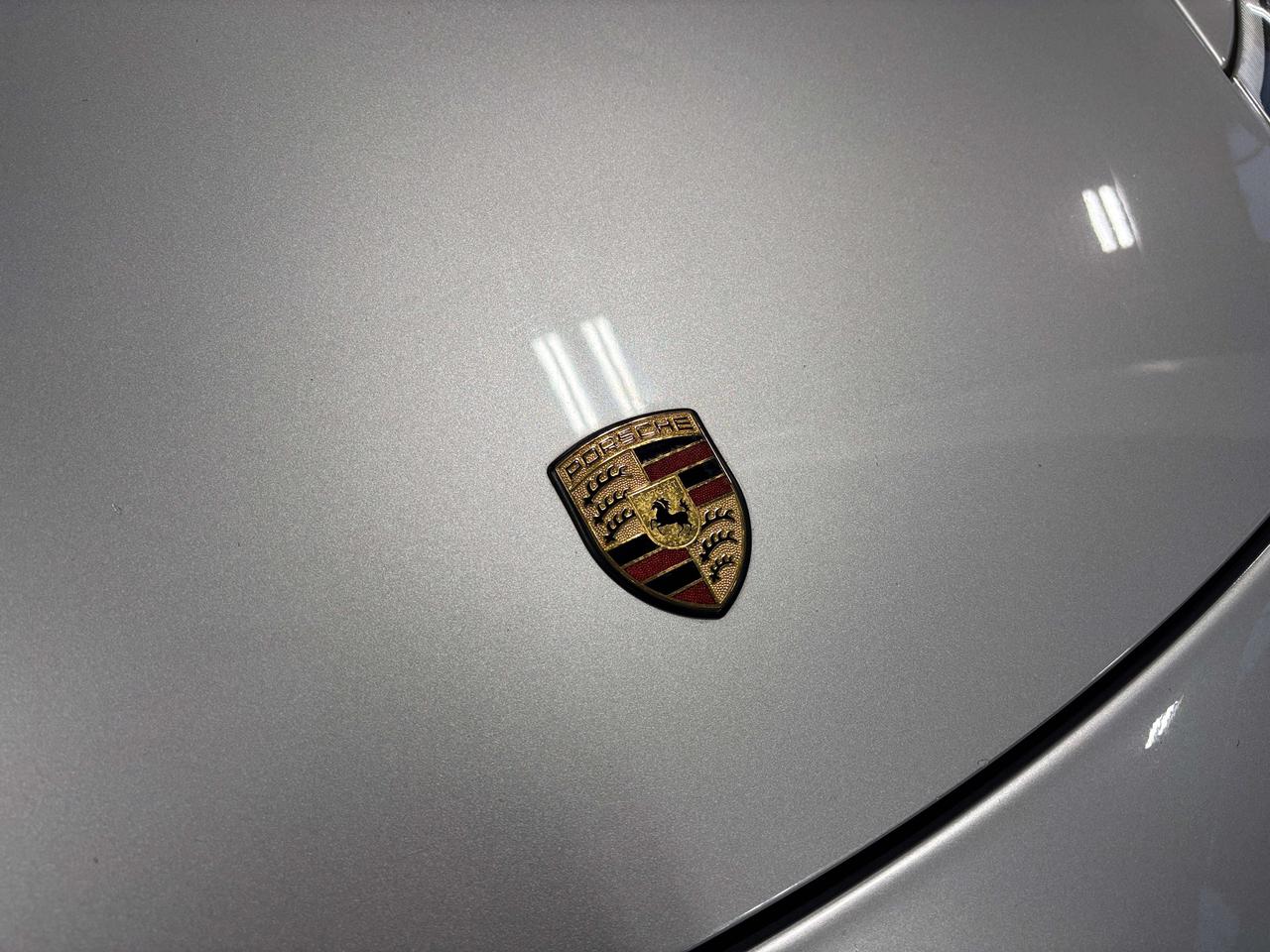 2001 Porsche 911 CARRERA 4|AWD|MANUAL|CONVERTIBLE|SONYDECK|BACKCAM| Photo3