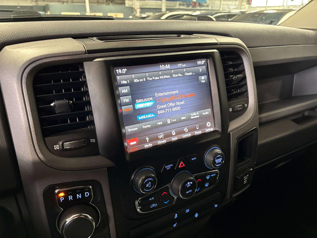 2019 RAM 1500 Express|V8HEMI|4X4|6SEATER|READYLIFTSUSPENSION|CAM Photo