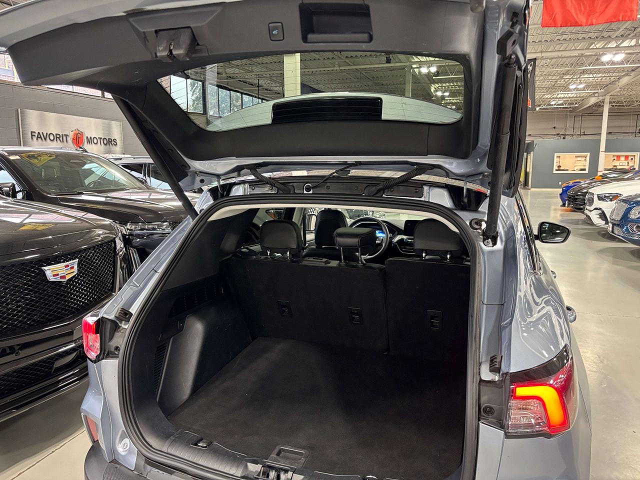 2022 Ford Escape Titanium Hybrid|4WD|NAV|SUNROOF|LEATHER|SAFETYTECH Photo