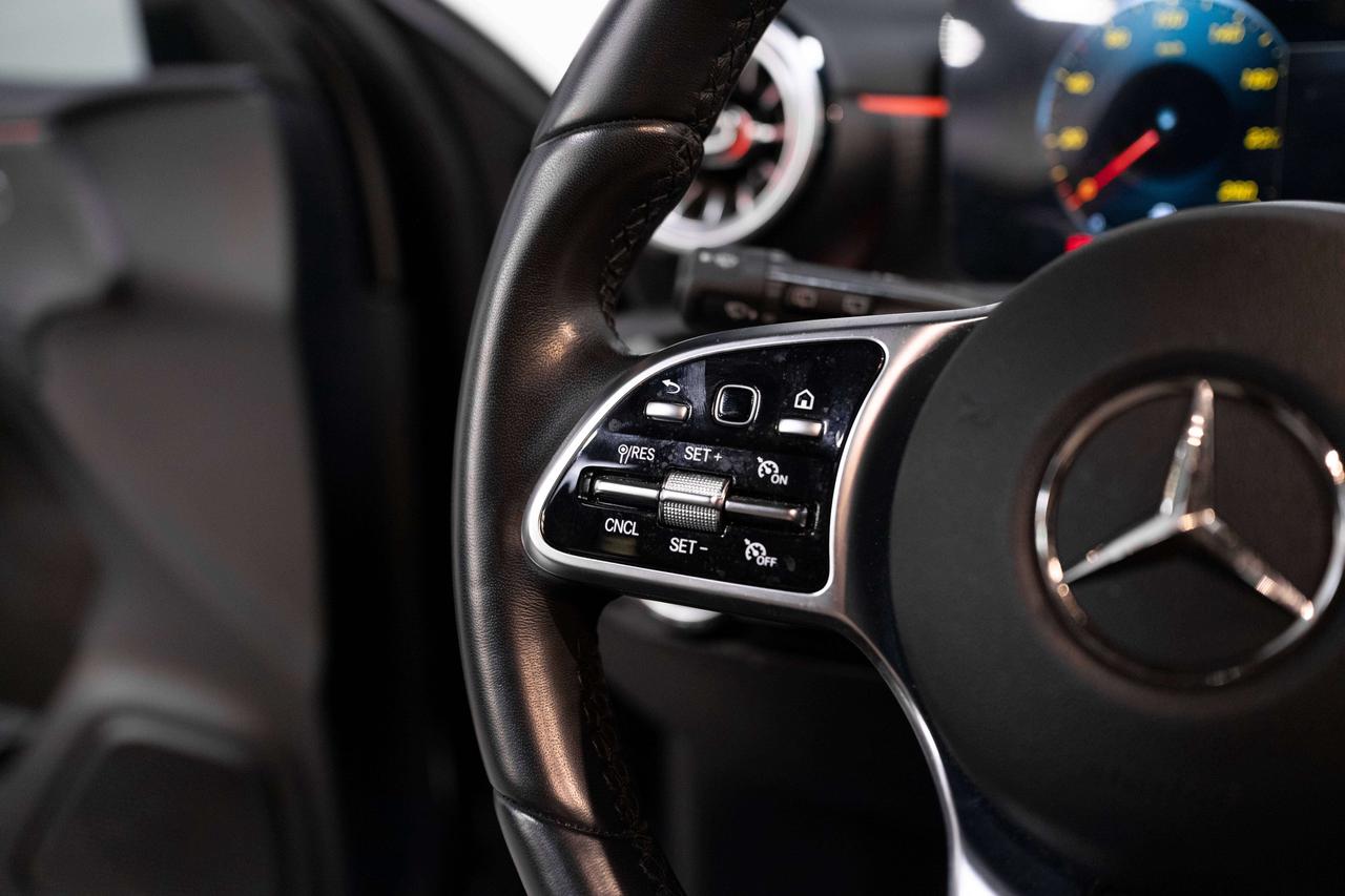 2022 Mercedes-Benz A-Class 4MATIC | PREMIUM & NIGHT PKG | SUNROOF Photo
