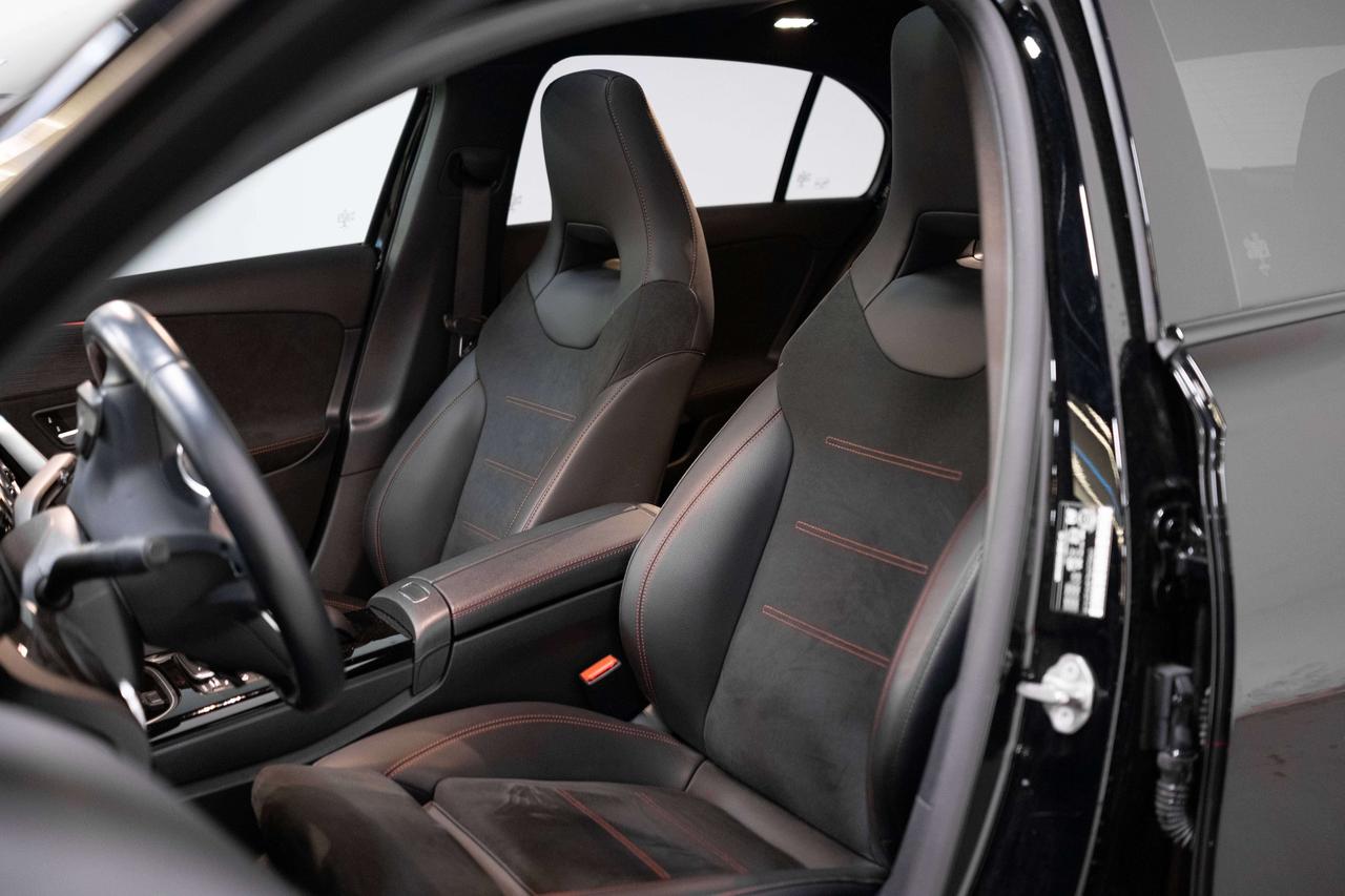 2022 Mercedes-Benz A-Class 4MATIC | PREMIUM & NIGHT PKG | SUNROOF Photo