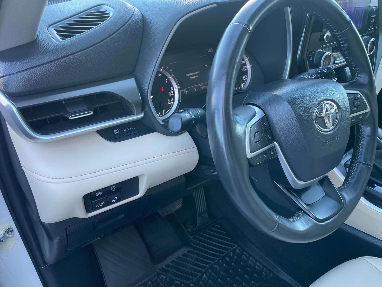 2024 Toyota Highlander XLE AWD Photo