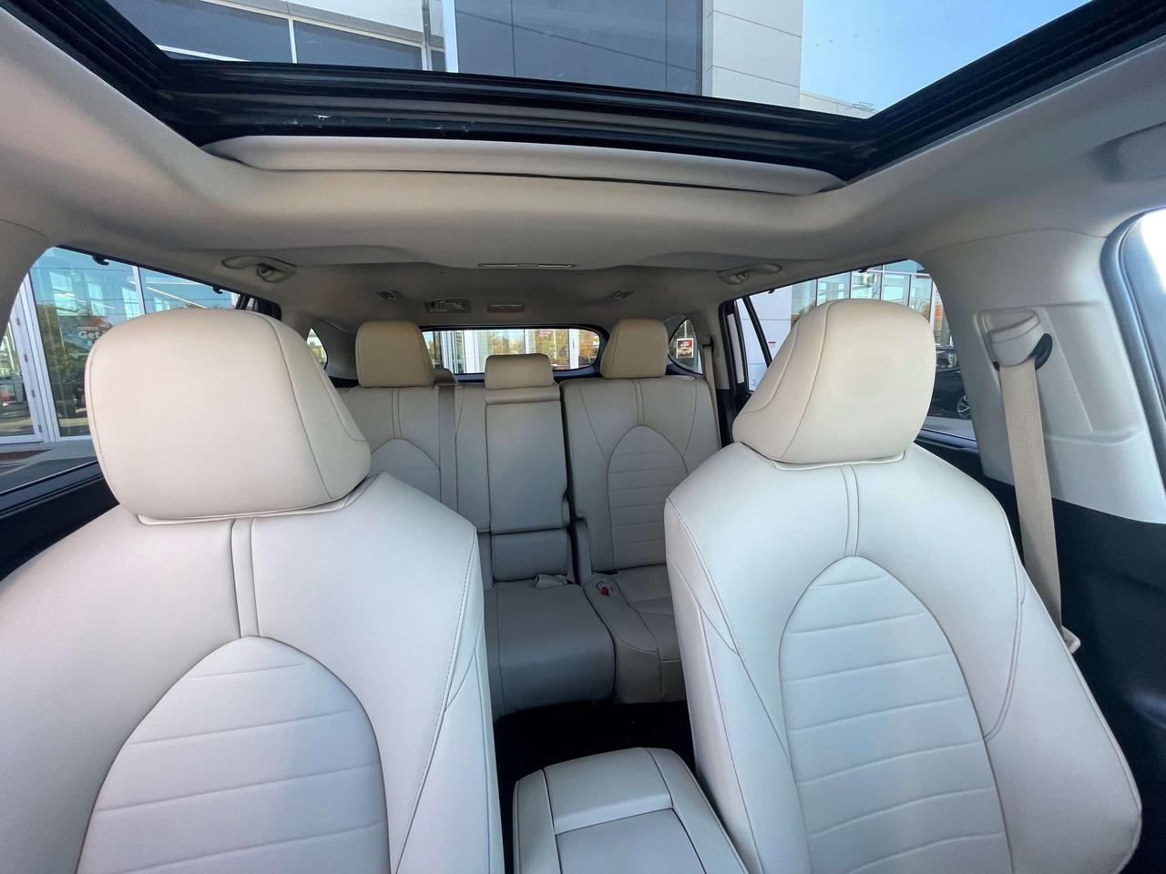 2024 Toyota Highlander XLE AWD Photo