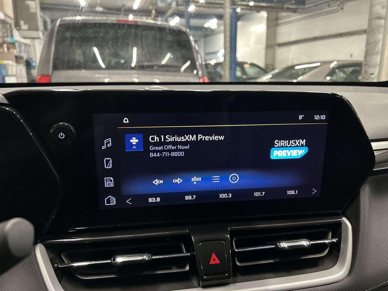 2025 Chevrolet TrailBlazer LT AWD | HTD SEATS | CARPLAY | REMOTE START | A/C Photo