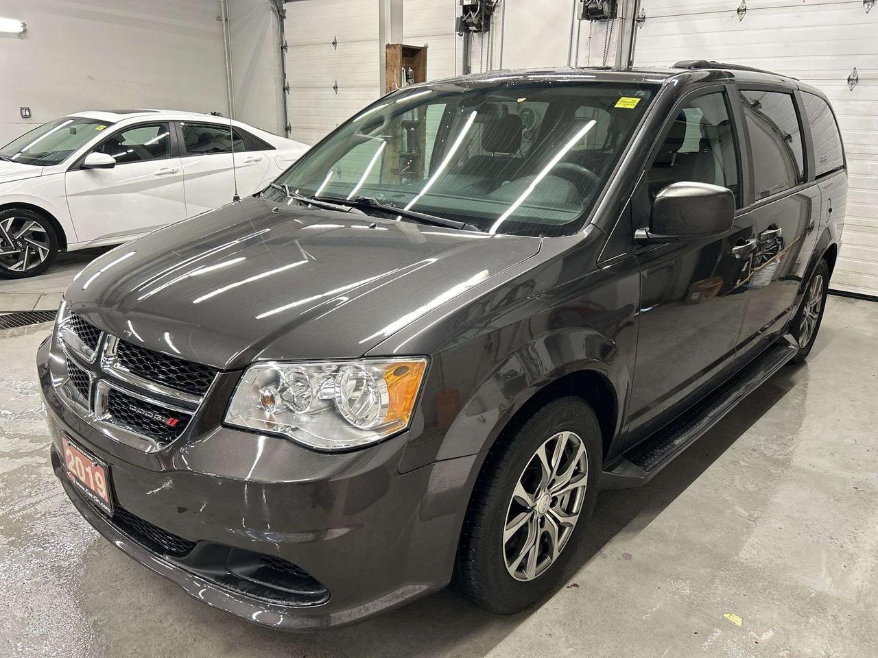 2019 Dodge Grand Caravan SXT | 7-PASSENGER |REAR CAM | STOW N GO |BLUETOOTH Photo0