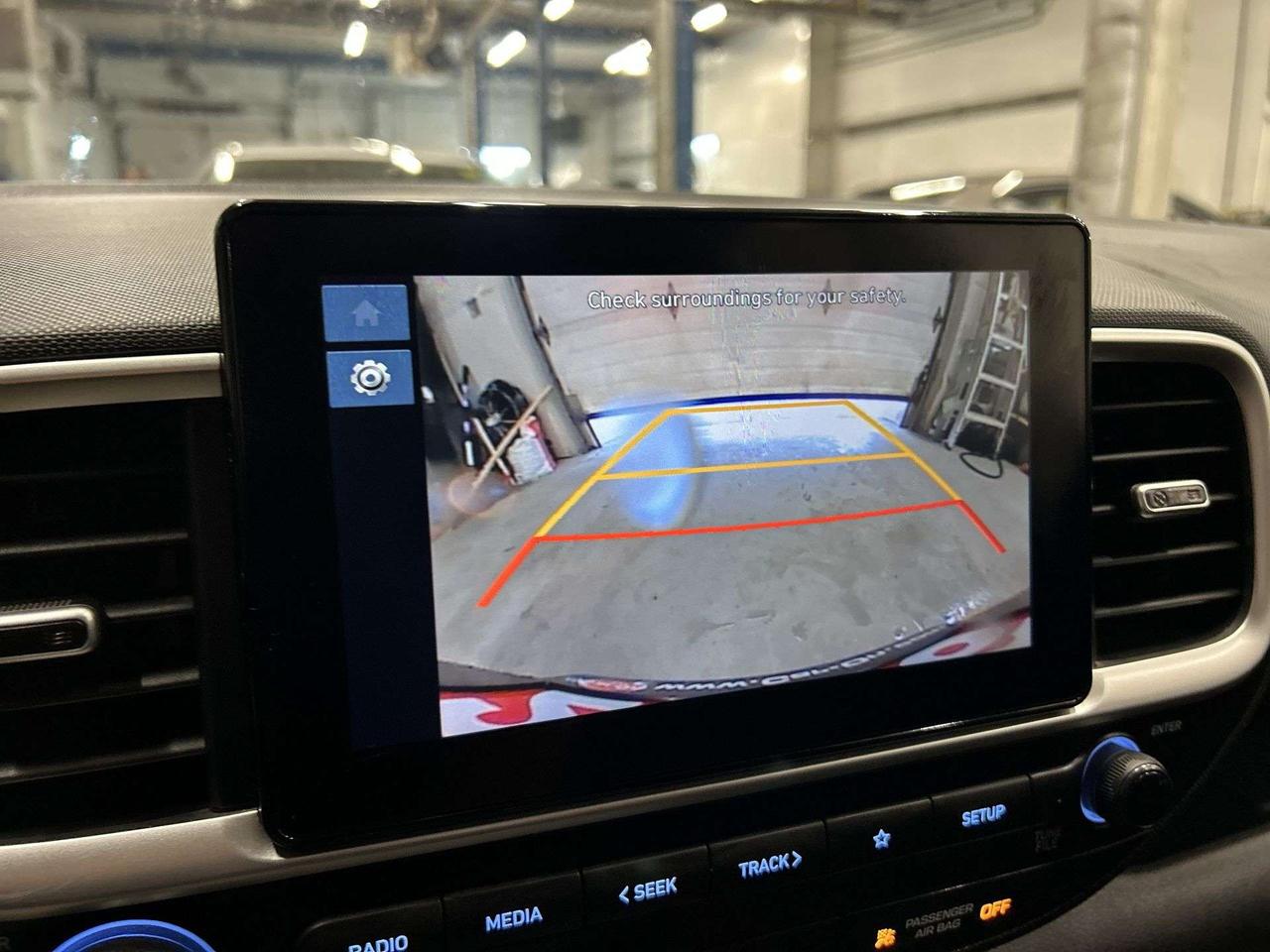 2026 Hyundai Venue HTD SEATS |CARPLAY | REAR CAM | CRUISE | BLUETOOTH Photo2