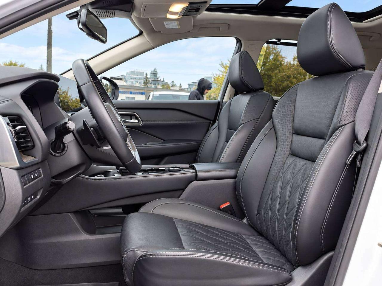 2024 Nissan Rogue Platinum | Quilted Leather | Bose Audio | AWD Photo