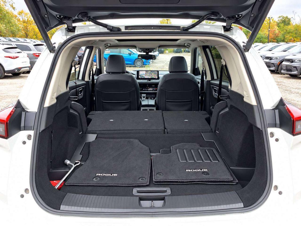 2024 Nissan Rogue Platinum | Quilted Leather | Bose Audio | AWD Photo