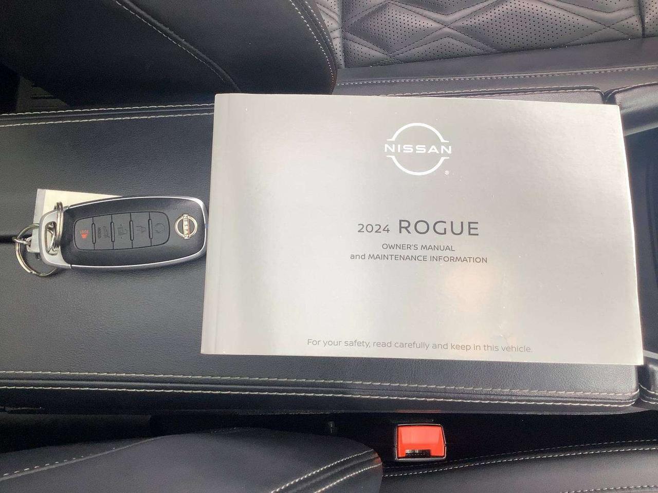 2024 Nissan Rogue Platinum | Quilted Leather | Bose Audio | AWD Photo
