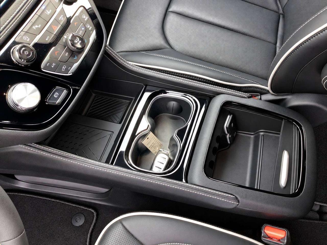 2026 Chrysler Pacifica Limited S App | TheatreGroup | SafetySphere | AWD Photo
