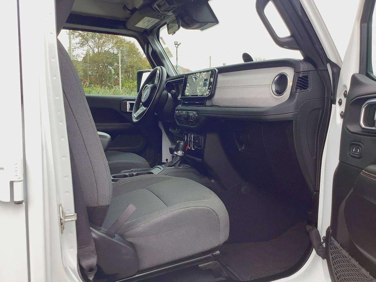 2024 Jeep Wrangler Sahara 4Dr |Dual Top | Side Steps | 4X4 Photo