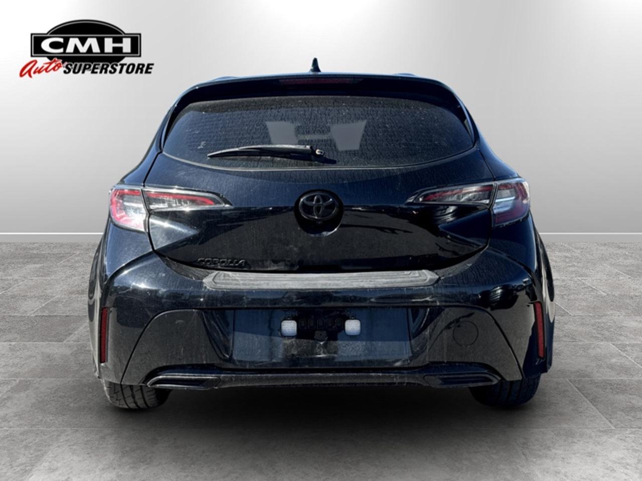 2022 Toyota Corolla Hatchback SE Package Photo4