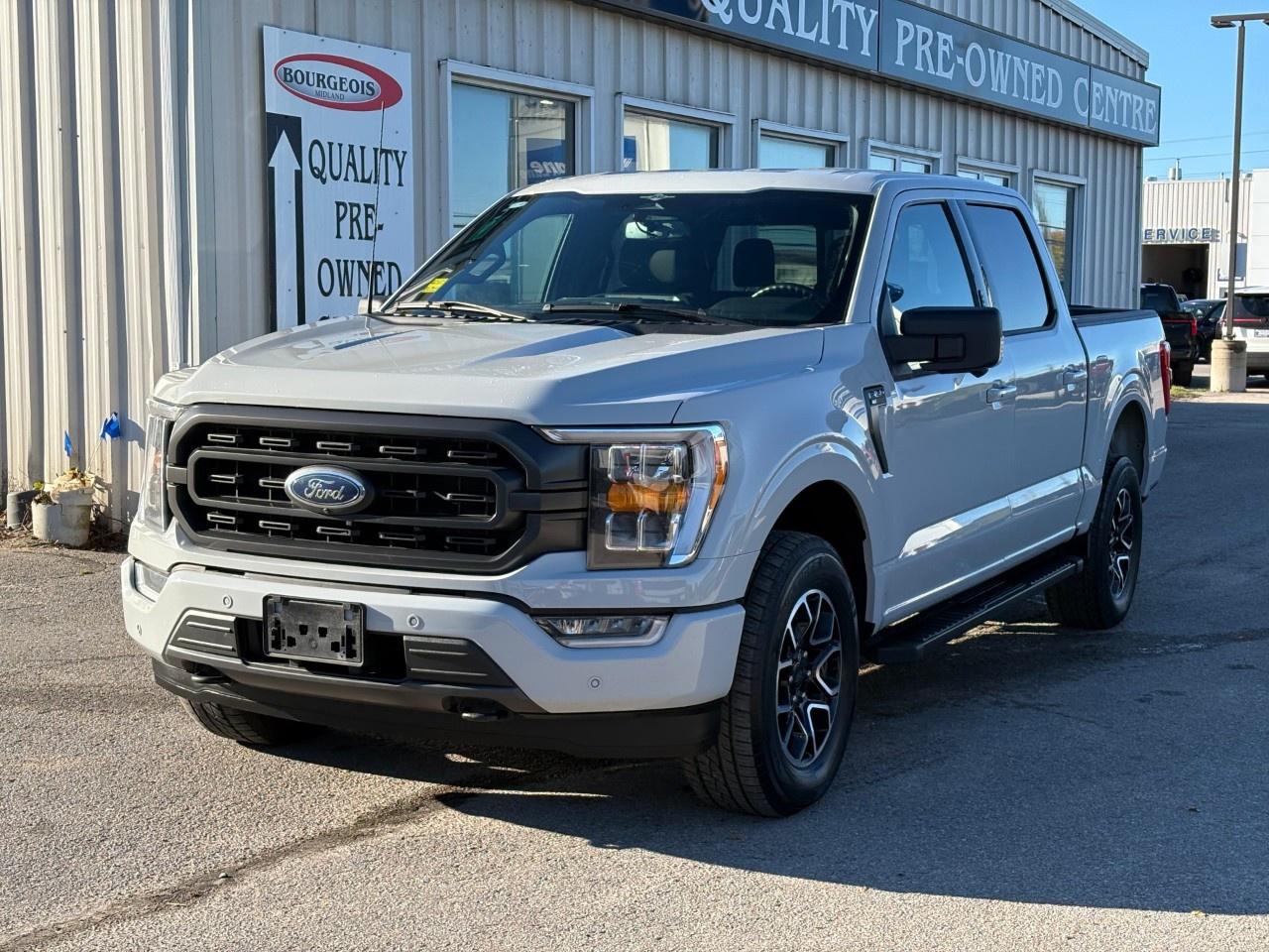 2023 Ford F-150 XLT 4WD SuperCrew 5.5' Box Photo