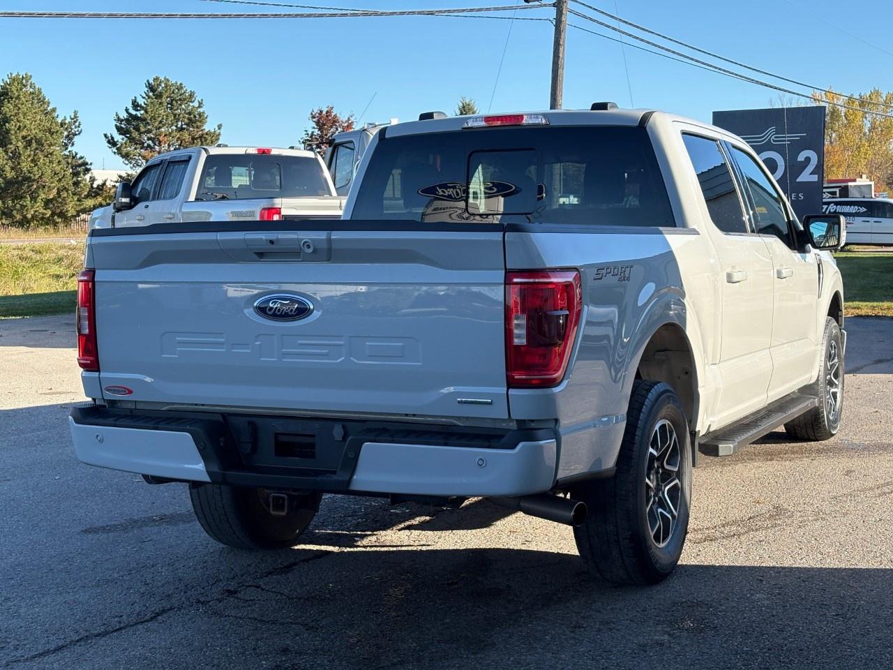 2023 Ford F-150 XLT 4WD SuperCrew 5.5' Box Photo