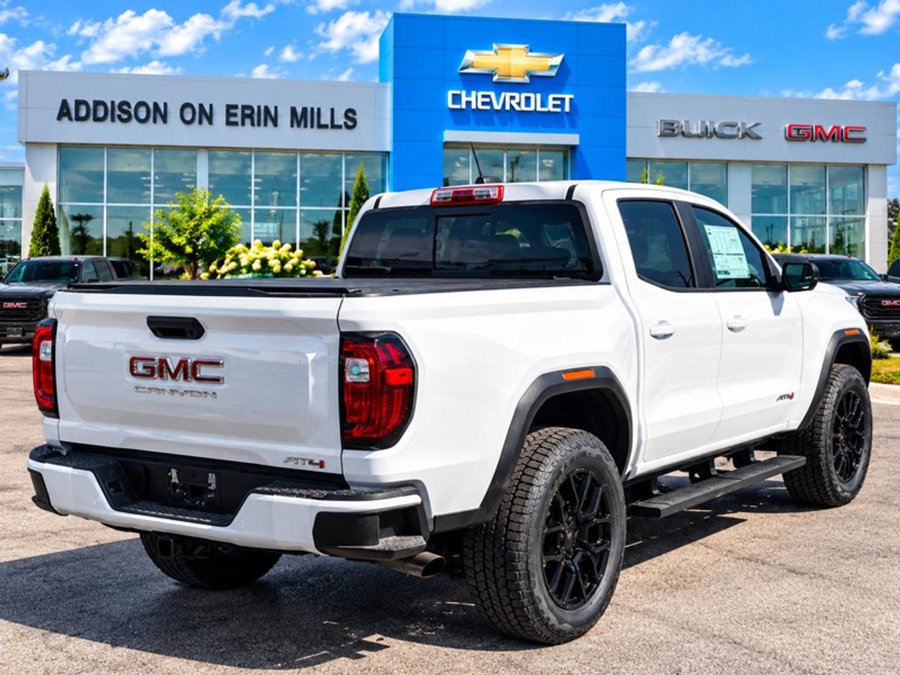 2026 GMC Canyon AT4   TECHNOLOGY PLUS | SUNROOF | BOSE | HEAD-UP DISPLAY | 20" BLACK WHEELS Photo3