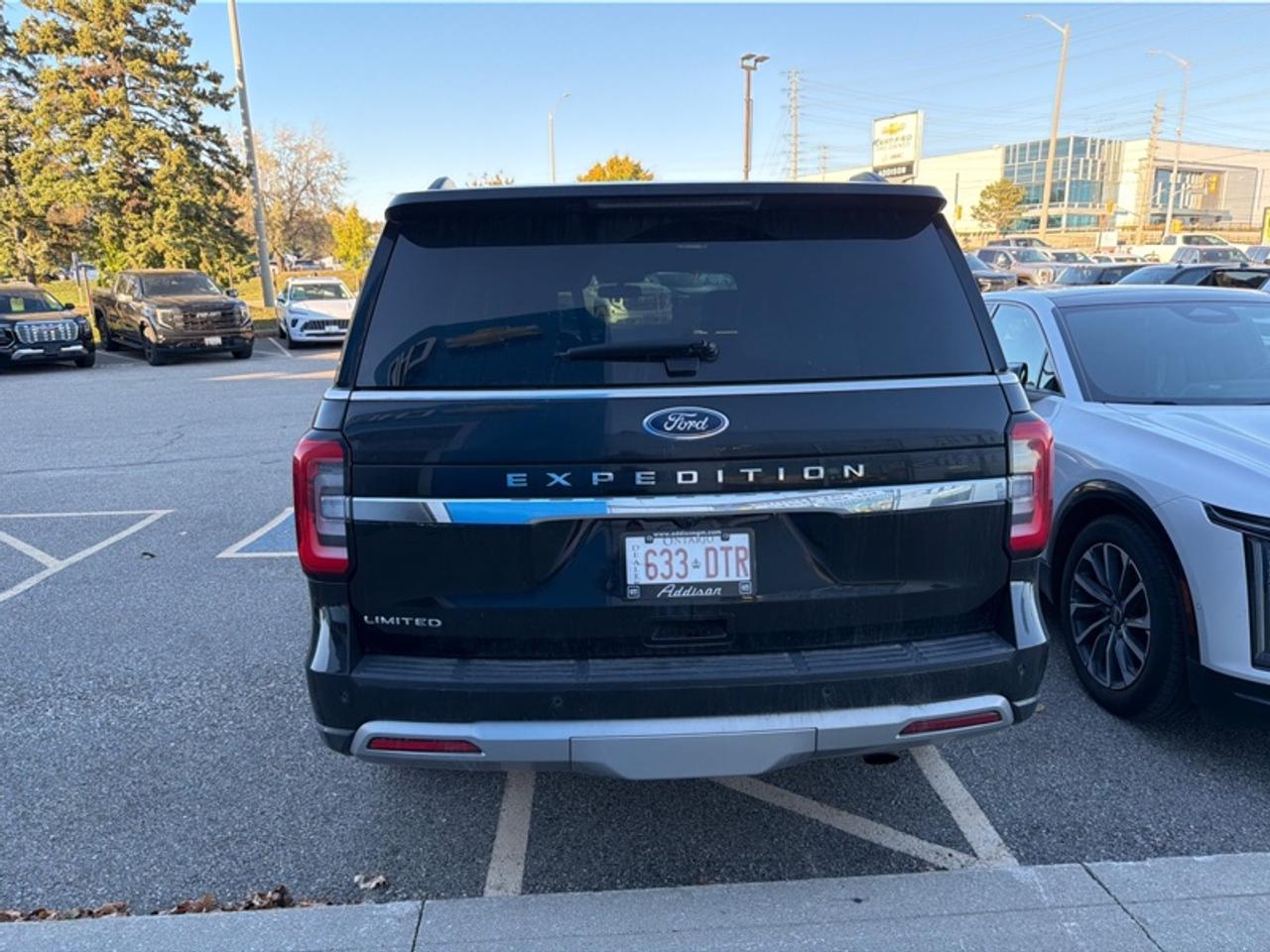2024 Ford Expedition Limited  PANO ROOF|7 PASS|PREMIUM AUDIO Photo