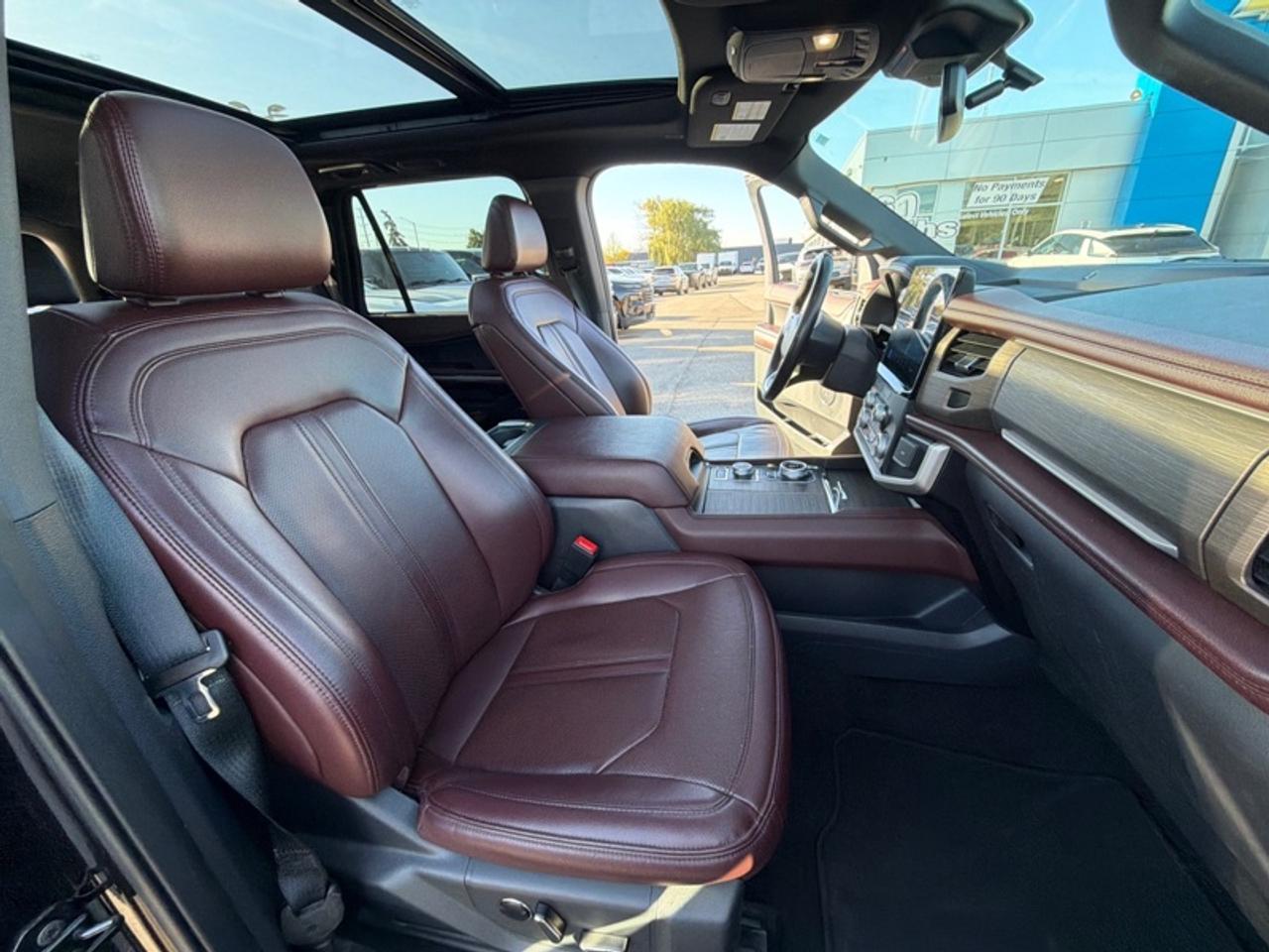 2024 Ford Expedition Limited  PANO ROOF|7 PASS|PREMIUM AUDIO Photo