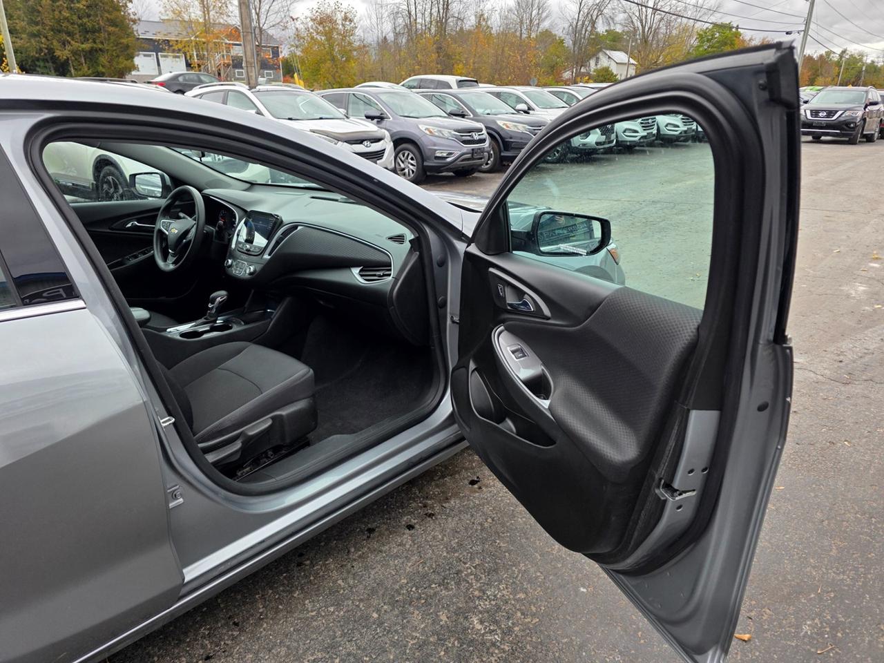 2023 Chevrolet Malibu 1LT Photo