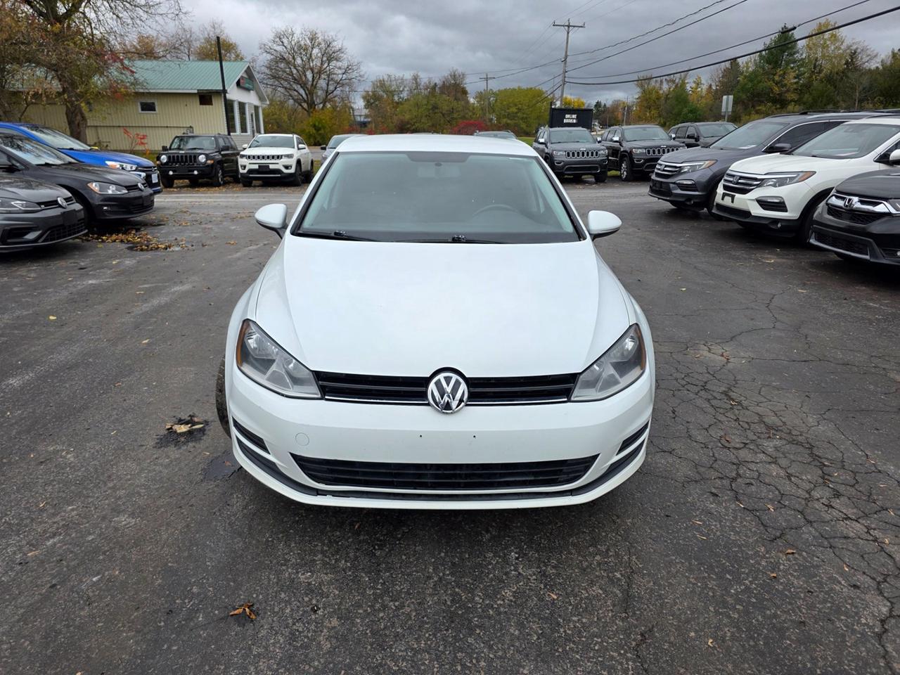 2015 Volkswagen Golf TSi  S Photo