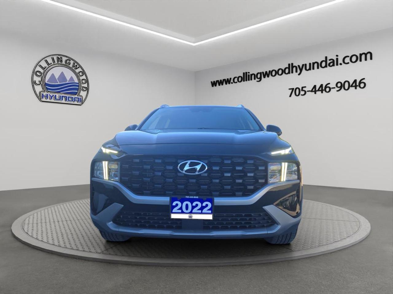 2022 Hyundai Santa Fe ESSENTIAL Photo1
