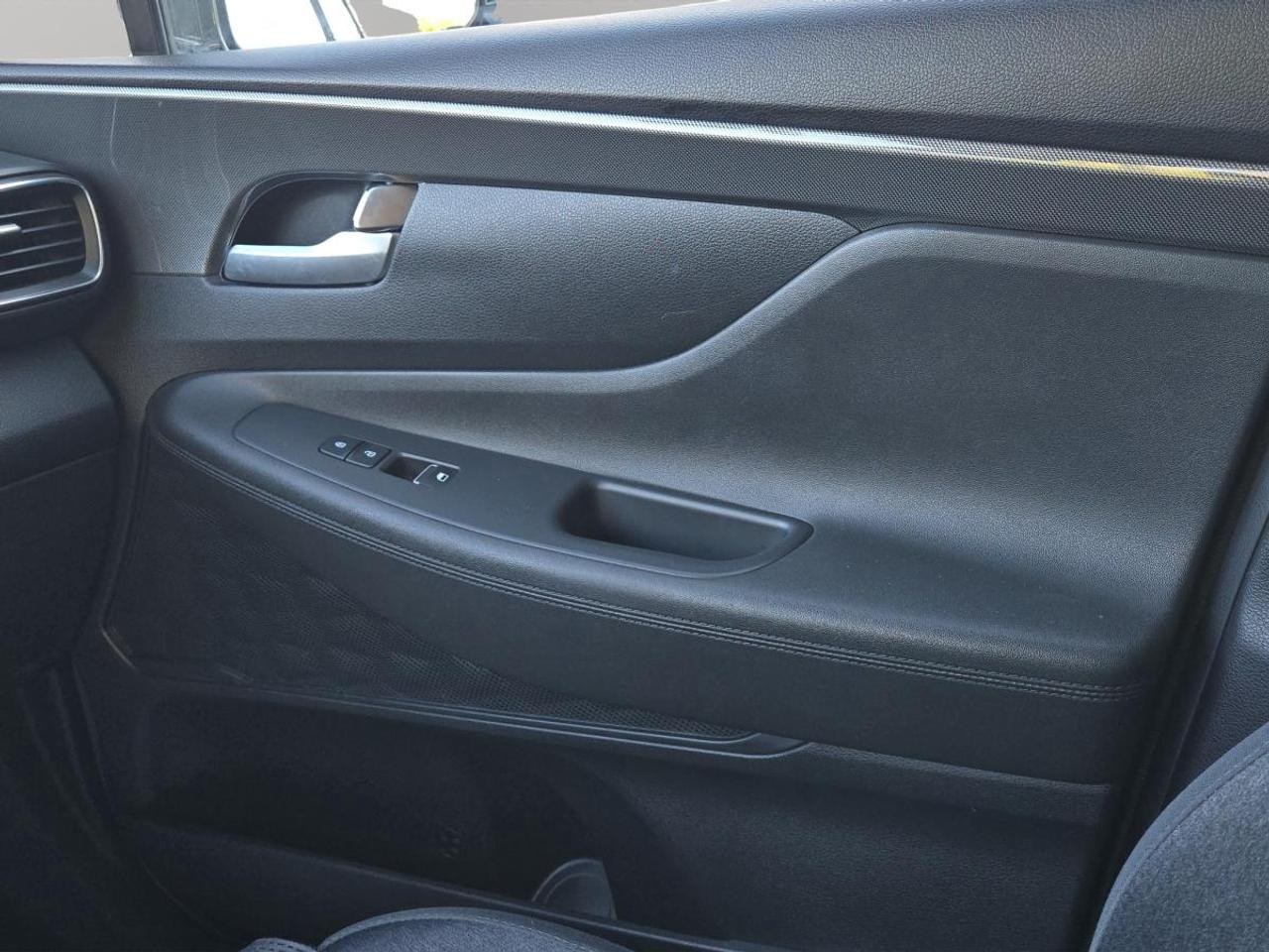 2022 Hyundai Santa Fe ESSENTIAL Photo