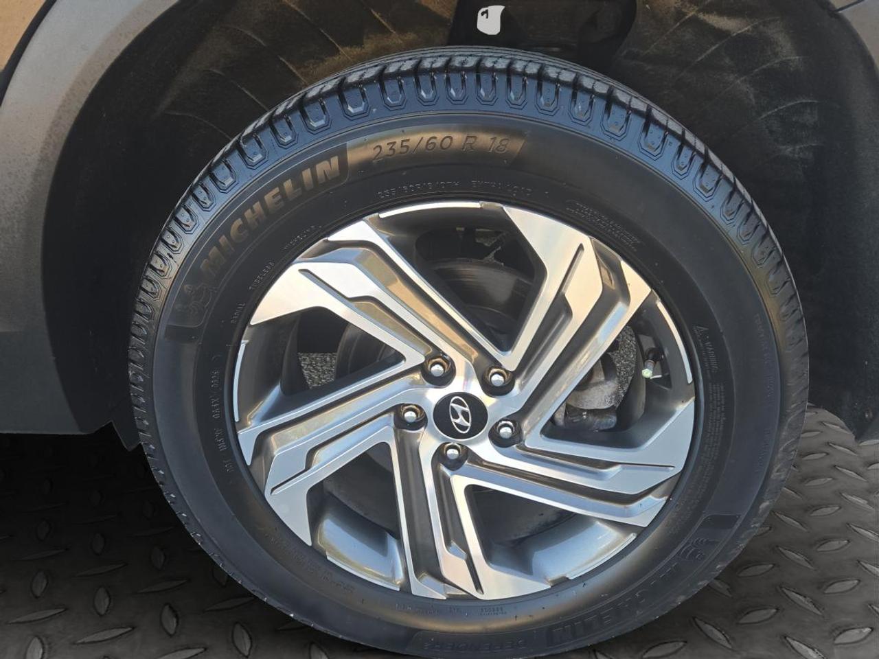 2022 Hyundai Santa Fe ESSENTIAL Photo