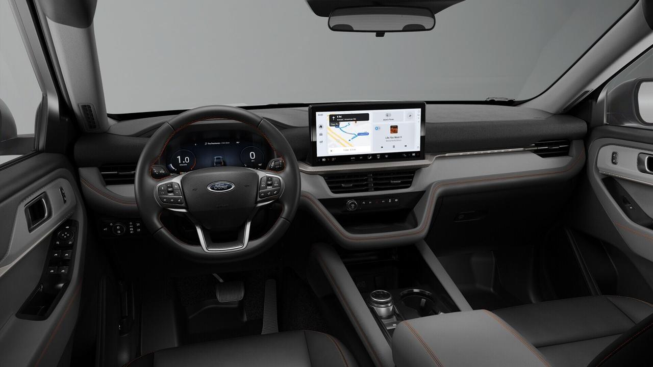 2027 Ford Explorer Active w/200A Pkg Photo