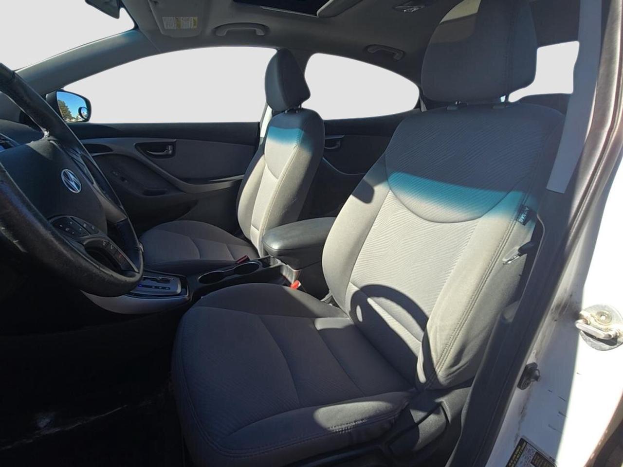 2013 Hyundai Elantra GLS Photo