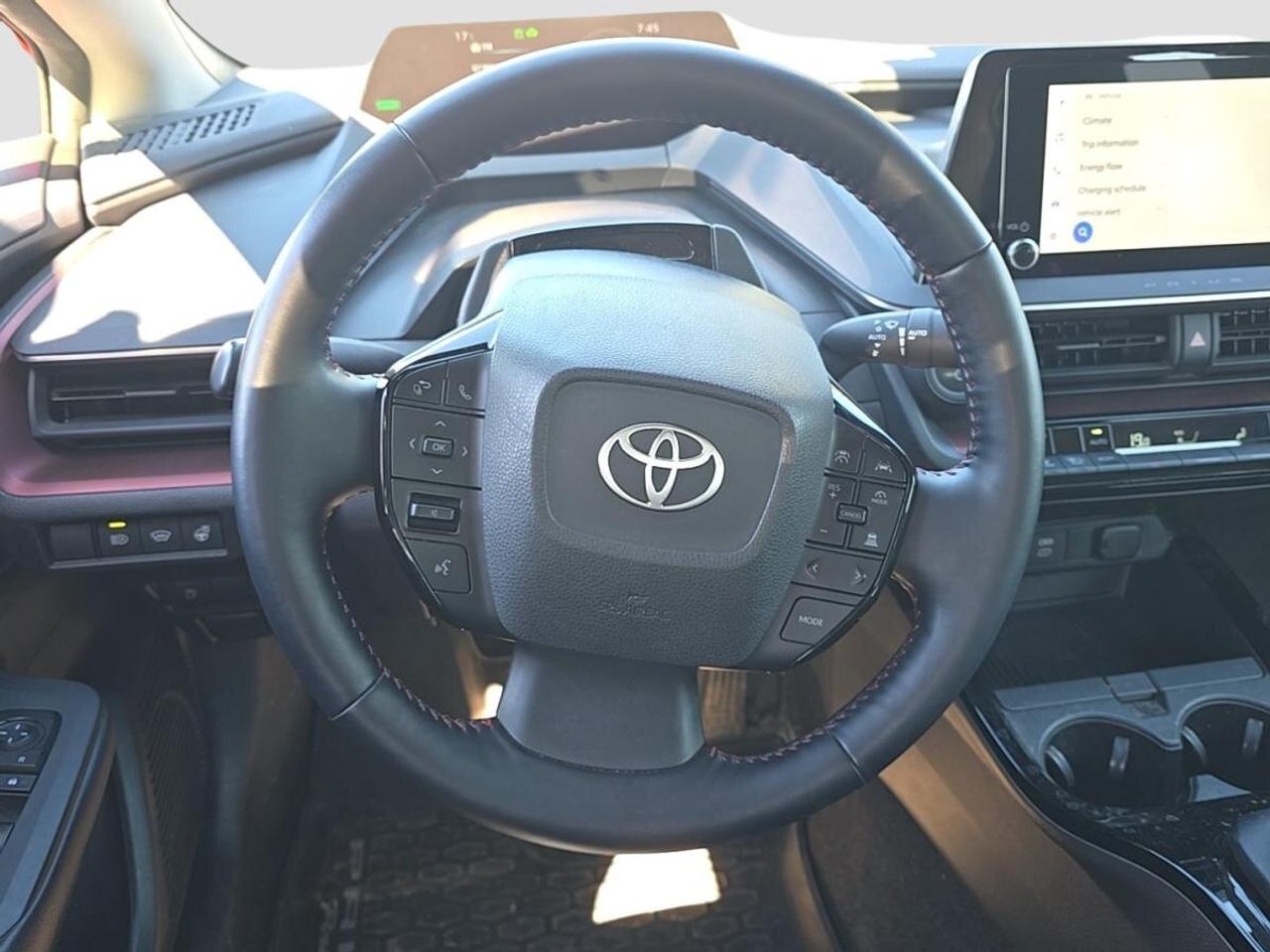 2024 Toyota Prius Prime SE Photo