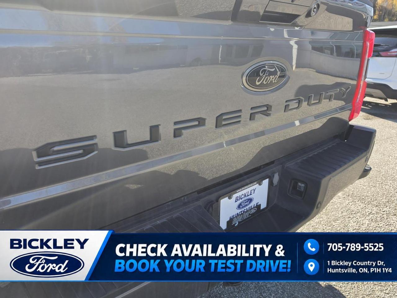 2024 Ford F-350 Super Duty SRW Lariat Photo