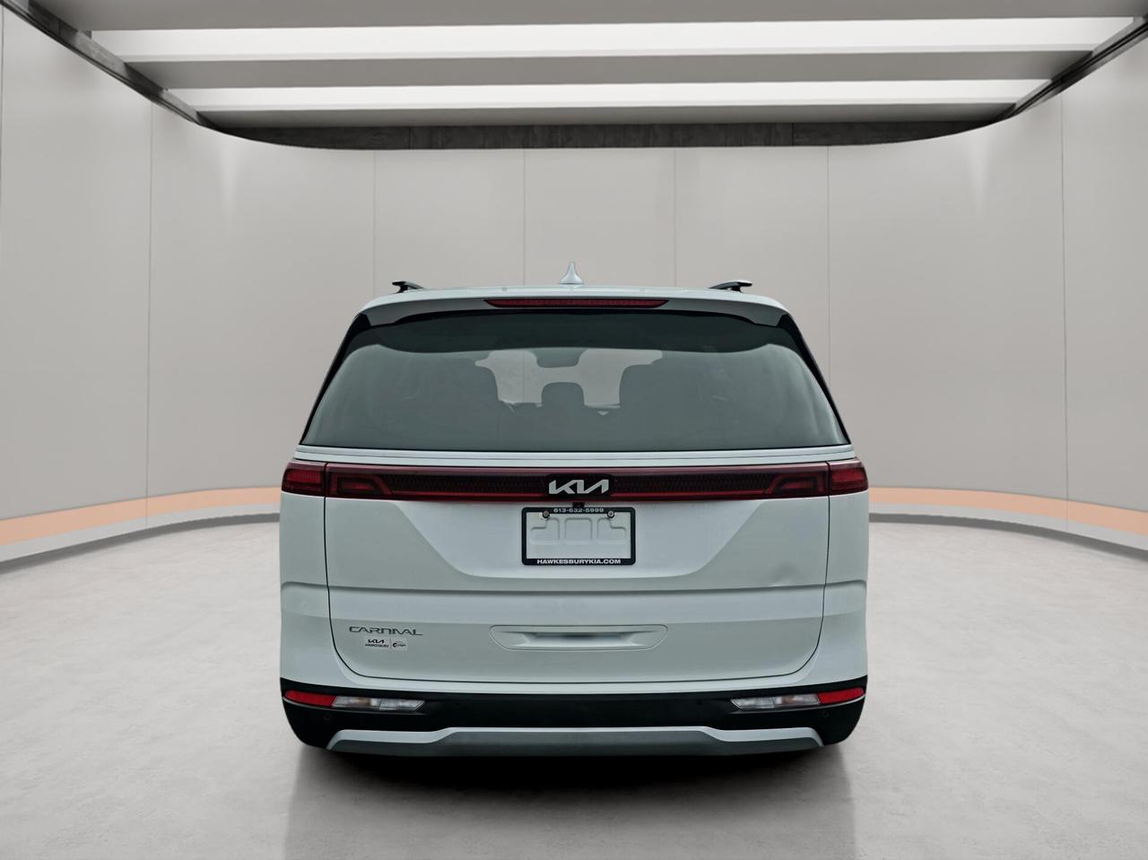 2024 Kia Carnival LX+ Photo