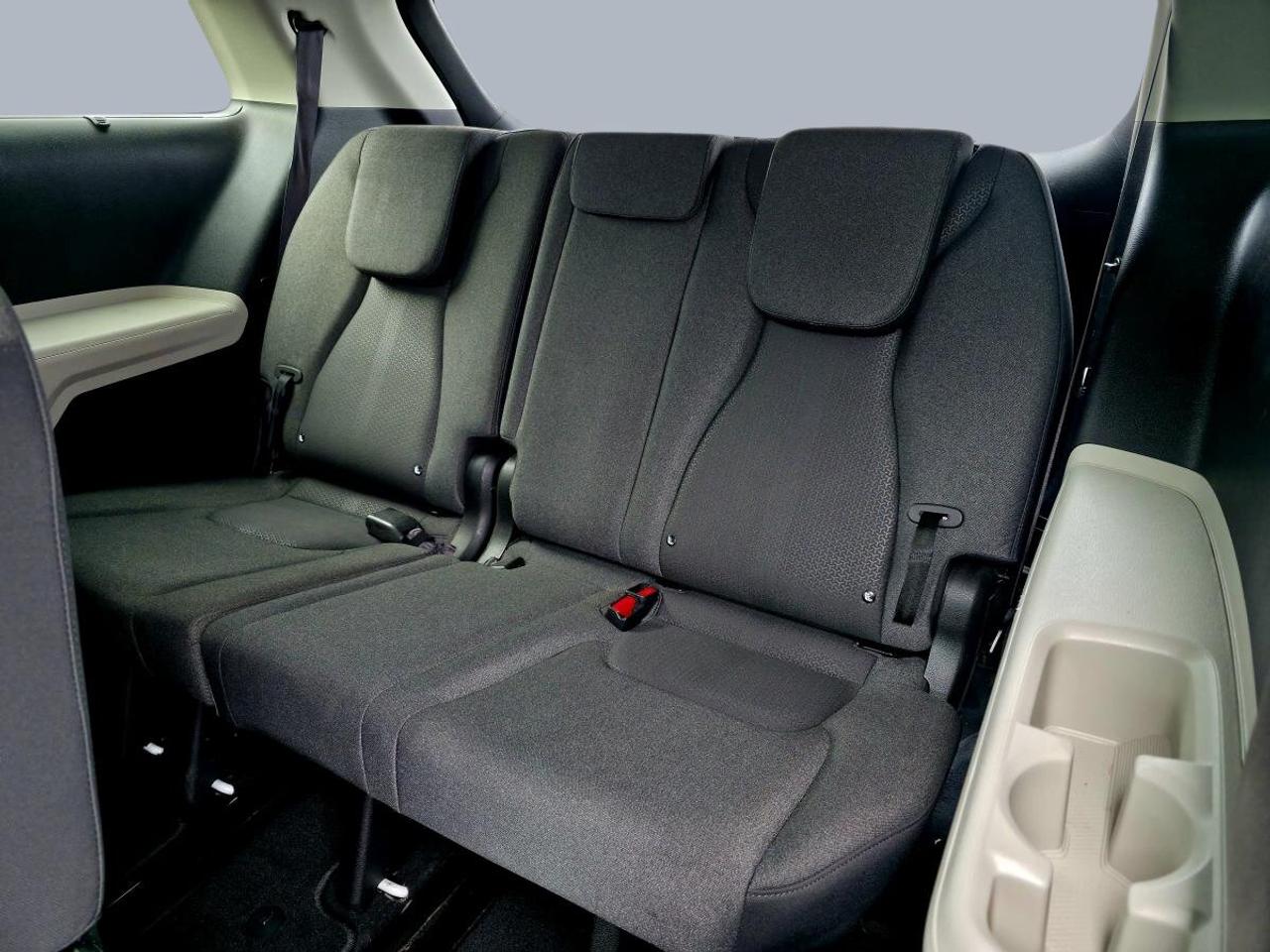 2024 Kia Carnival LX+ Photo