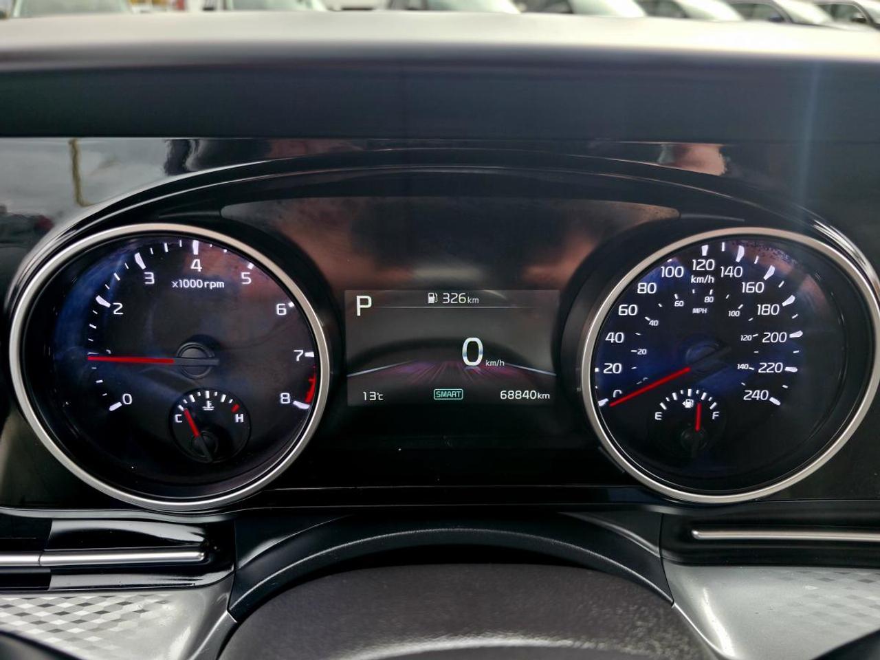2024 Kia Carnival LX+ Photo