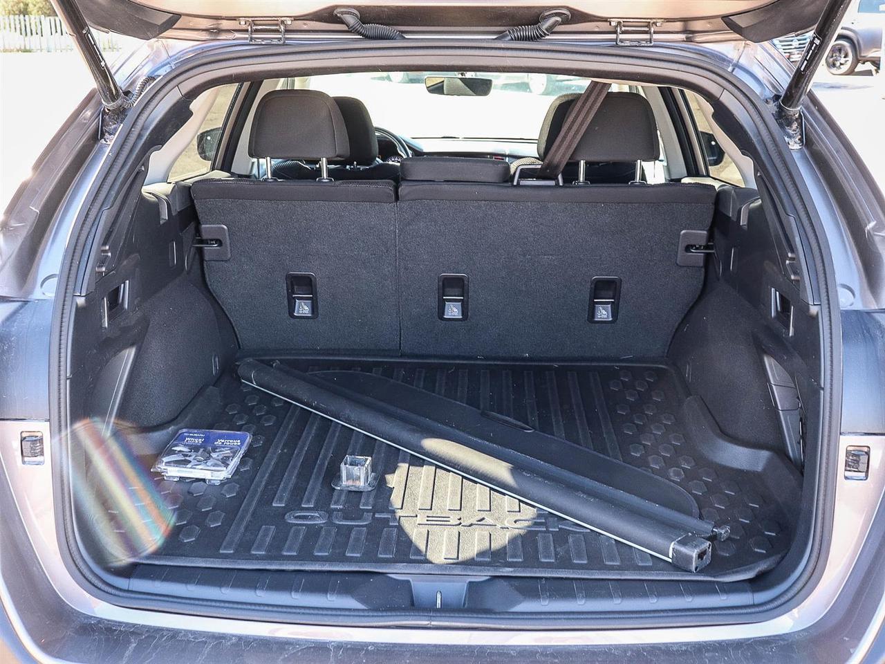 2022 Subaru Outback Touring Photo
