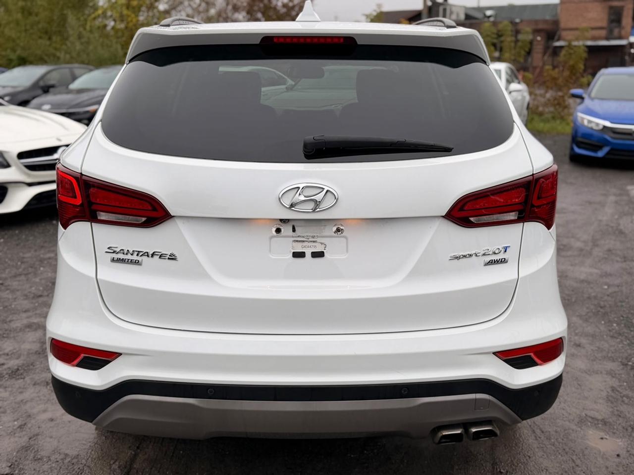 2017 Hyundai Santa Fe Sport Limited Photo4