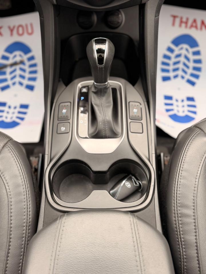 2017 Hyundai Santa Fe Sport Limited Photo