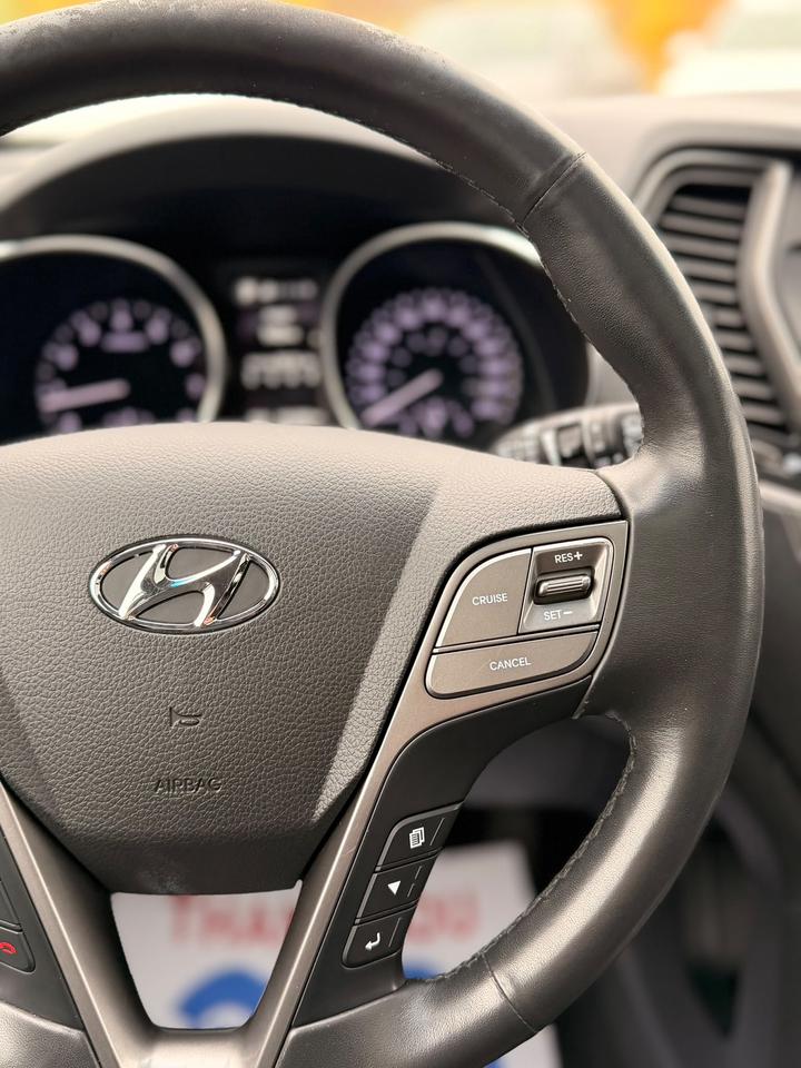 2017 Hyundai Santa Fe Sport Limited Photo