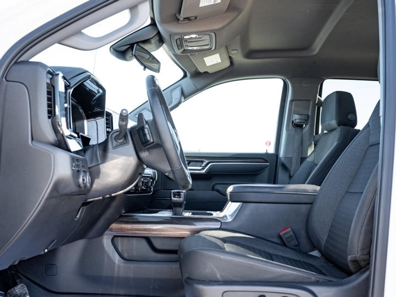 2025 Chevrolet Silverado 1500 LT Trail Boss Photo